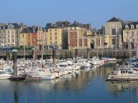 Dieppe : Quai Henri IV