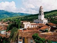 Cuba : Clocher de Trinidad
