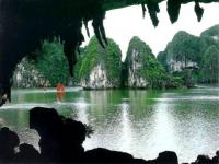 Baie d'Ha Long : grottes
