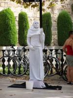 Pour Lal : statue humaine