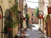 Rue de Saint-Tropez