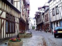 Troyes