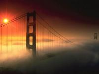 Pont dans la brume