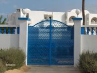 Porte bleue
