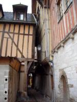 Troyes rue des chats