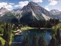 Lac d'Arosa et ses montagnes