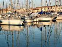 Martigues : voiliers au port