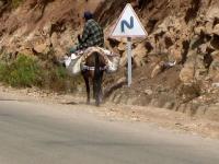 Dure route du Maroc...